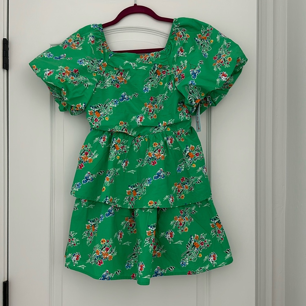 NWT Super cute floral tiered dress